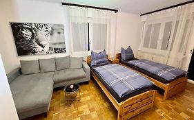 Wohnung Naehe Lkh Und Der Med Uni